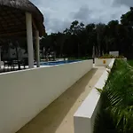 Gigi\'S Caribbean Paradise Aparment